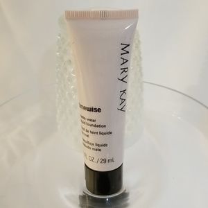 Mary Kay Timewise Matte-wear Foundation